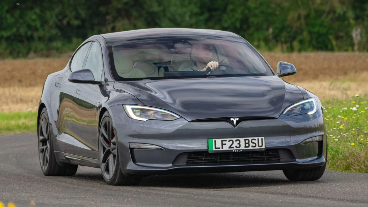 Ucuz Tesla geliyor! 2025 yılında piyasaya çıkacak - 2. Resim