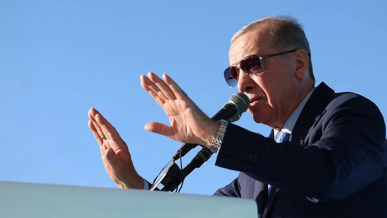 Son dakika | Cumhurbaşkanı Erdoğan'dan teröre karşı 'iç cephe' ve 'barış' vurgusu: Ülkemizdeki tüm araçları kullanacağız - 4. Resim
