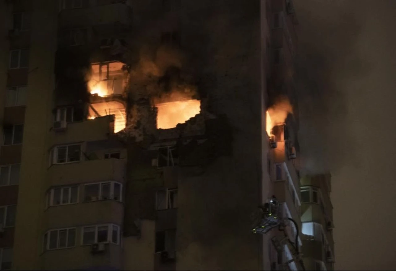 Rusya’dan ilk tepki geldi: Ukrayna’da yabancılar subay olarak görev yapacak!