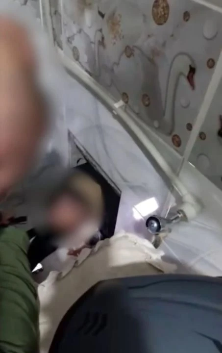 Siirt’te 15 ayrı suç kaydı bulunan hükümlünün saklandığı yer şoke etti! - 1. Resim