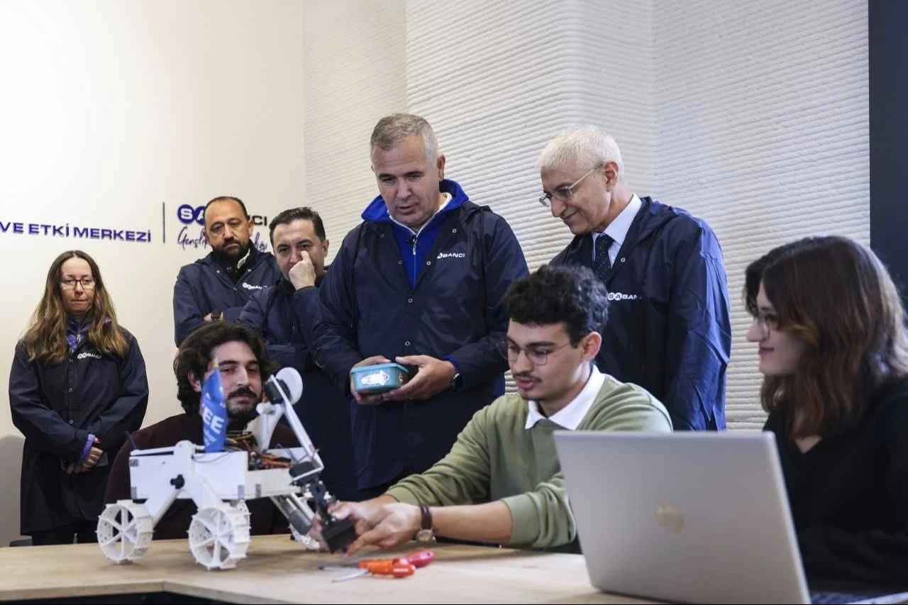 Çimsa Teknoloji ve Etki Merkezi kapılarını açtı! Beyin göçü tersine dönecek: Türkiye'nin parlayan yıldızları yuvada kalacak - 5. Resim