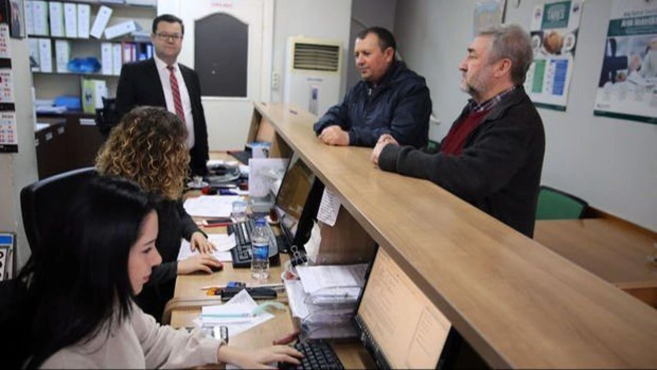 Kamu kurumları tatil olacak! Resmi tatillerde noterler açık mı?