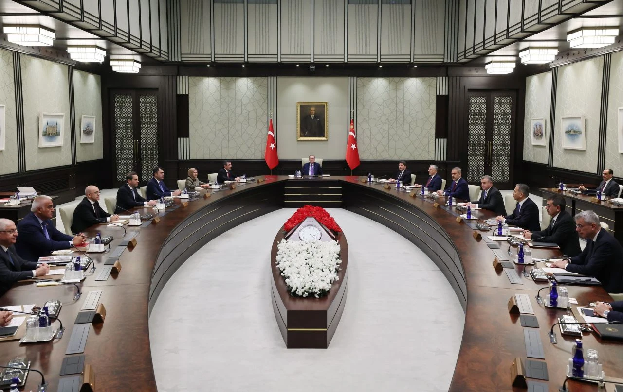 Son dakika | Cumhurbaşkanı Erdoğan'dan Kabine Toplantısı sonrası açıklama yapıyor! Önemli başlıklar masadaydı - 1. Resim