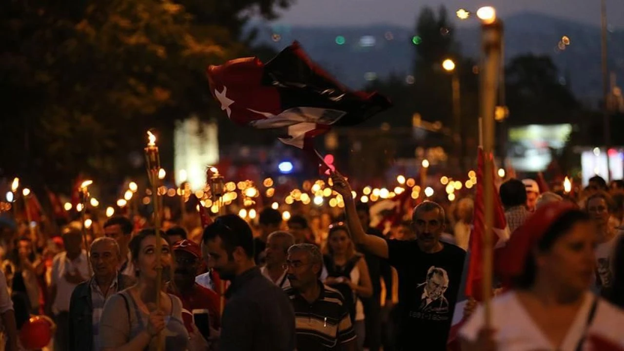 29 Ekim'de İstanbul'da fener alayının nerede ve ne zaman gerçekleştirileceği açıklandı - 2. Resim
