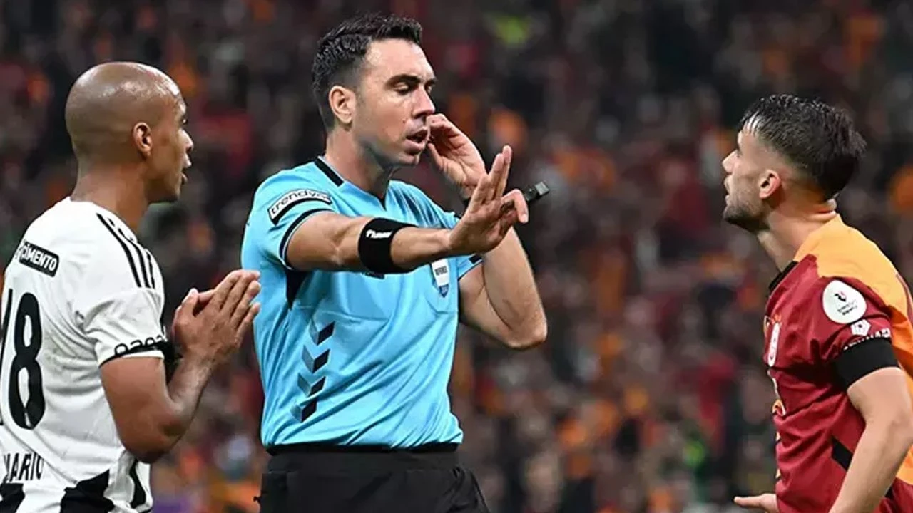 Beşiktaş'tan Galatasaray derbisini yöneten Arda Kardeşler'e zehir zemberek sözler: