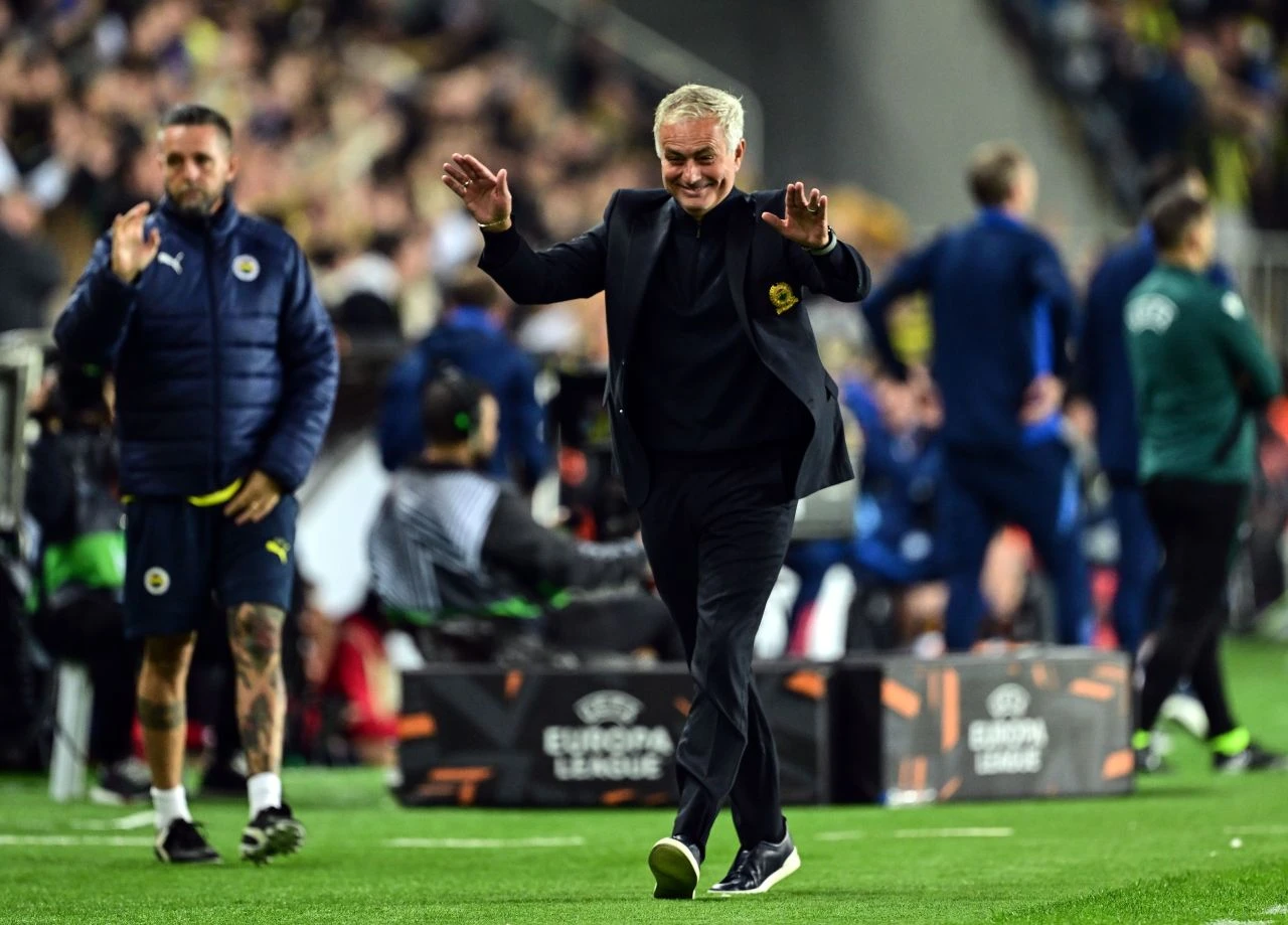 Mourinho kariyerine ilişkin kararını İngiliz basınına açıkladı! 'Asla' - 1. Resim