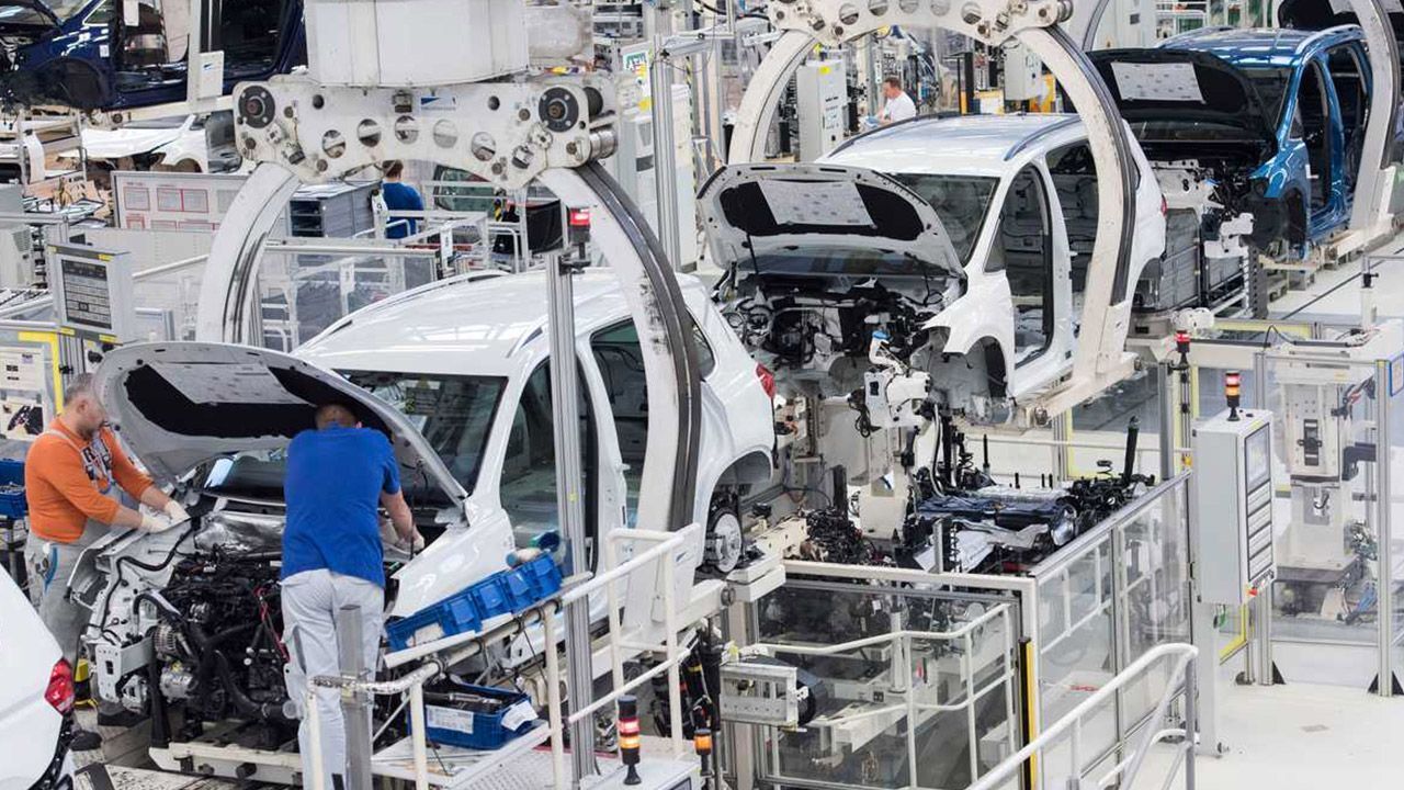 Volkswagen 3 fabrikasını kapatıyor! Binlerce çalışan işten çıkarılacak