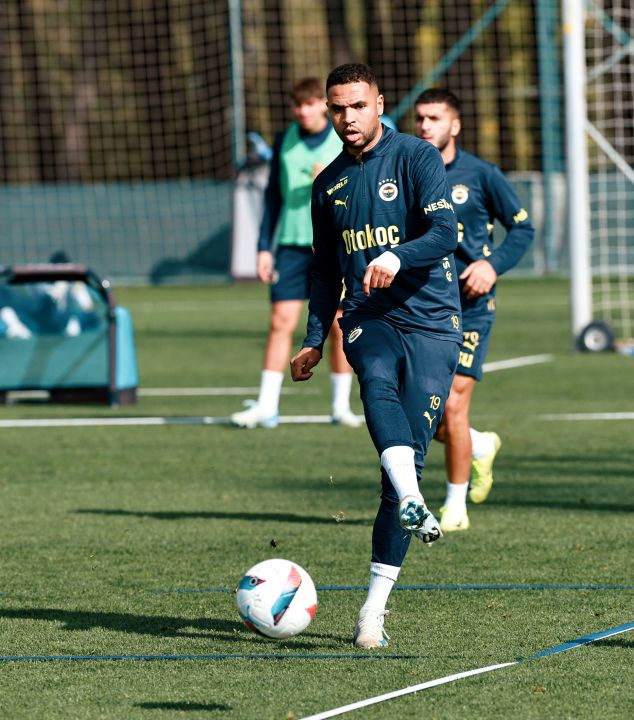 Fenerbahçe'de Trabzonspor maçı hazırlıkları devam etti - 1. Resim