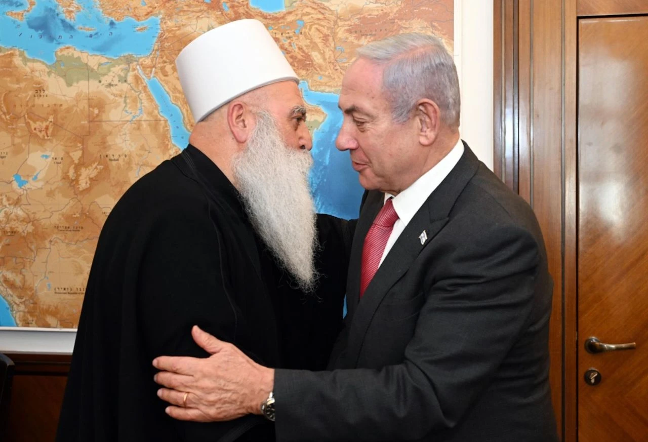 Netanyahu, temmuz ayında İsrail için savaşan Suriye'deki Dürzileri ziyaret etmişti.