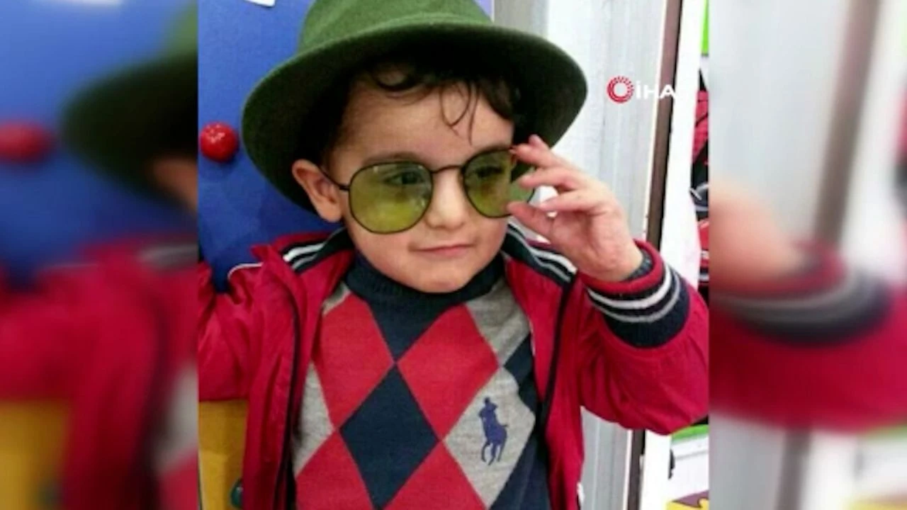 Villada sır ölüm! Anne, baba ve çocuklarının cansız bedeni bulundu - 2. Resim