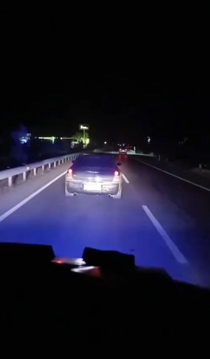 Antalya'da emsal karar! Ambulansa yol vermeyen maganda sürücü tutuklandı - 1. Resim