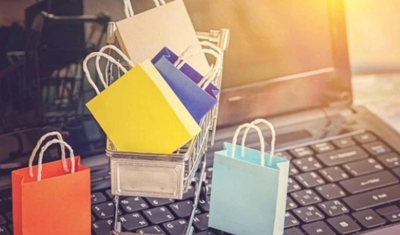 E-ticarette yeni dönem! Ticaret Bakanlığı tek tek açıkladı: 24 saat içerisinde kaldırılacak