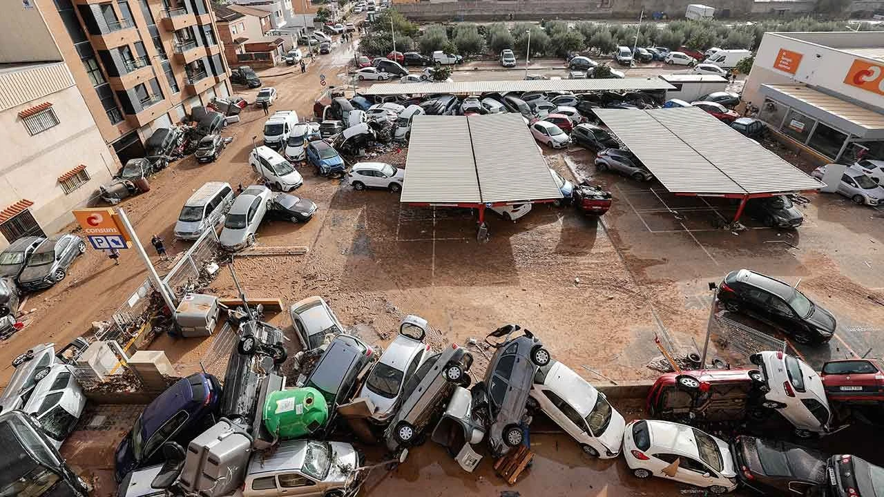 İspanya'dan korkunç görüntüler: 95 kişi boğularak can verdi