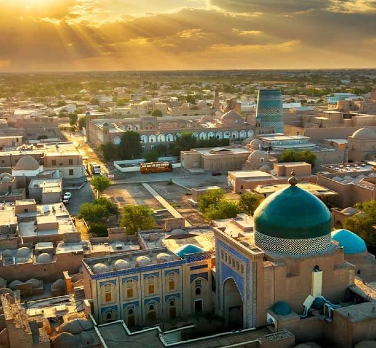 Türk turistlerin yeni adresi Özbekistan!