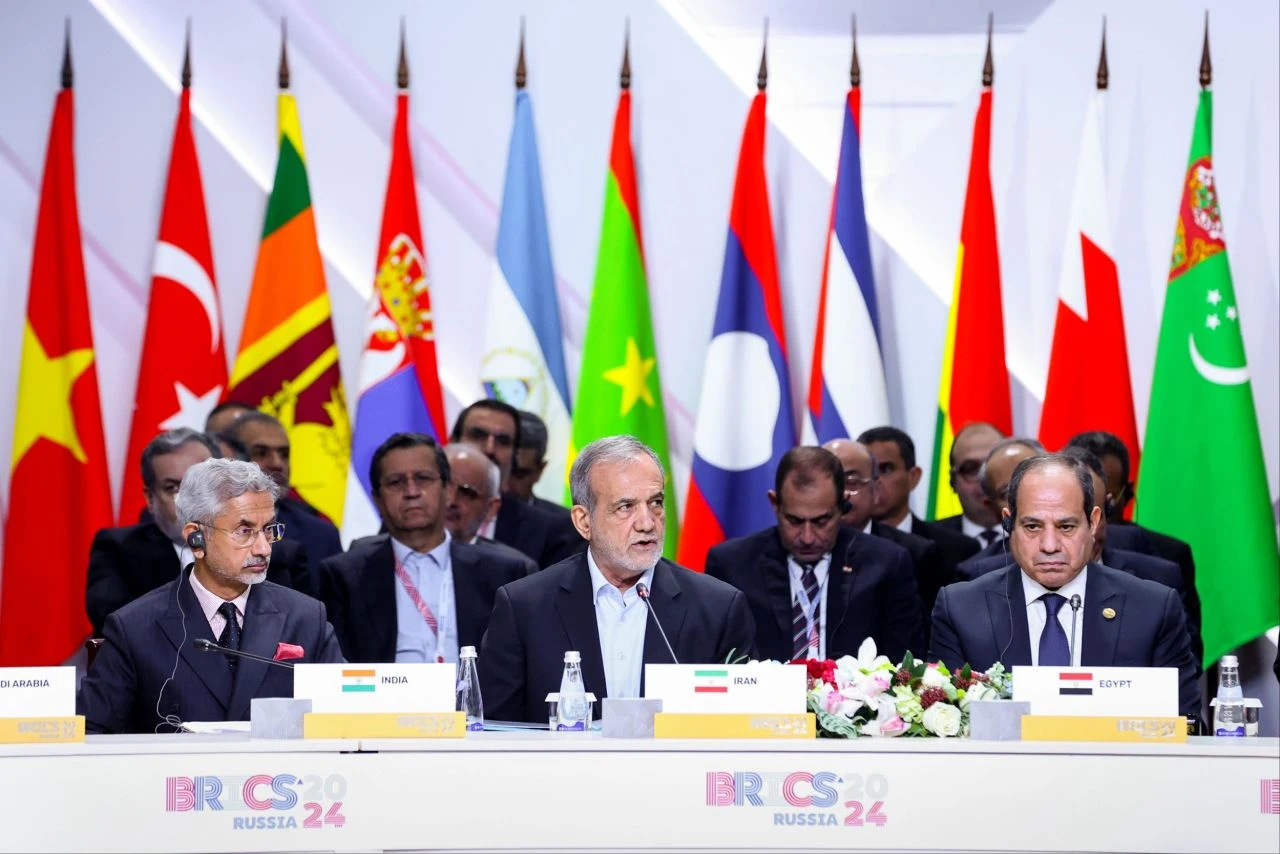 Ünlü Fransız ekonomistten dikkat çeken açıklama: "BRICS’in hedefi sadece dolar değil" - 3. Resim