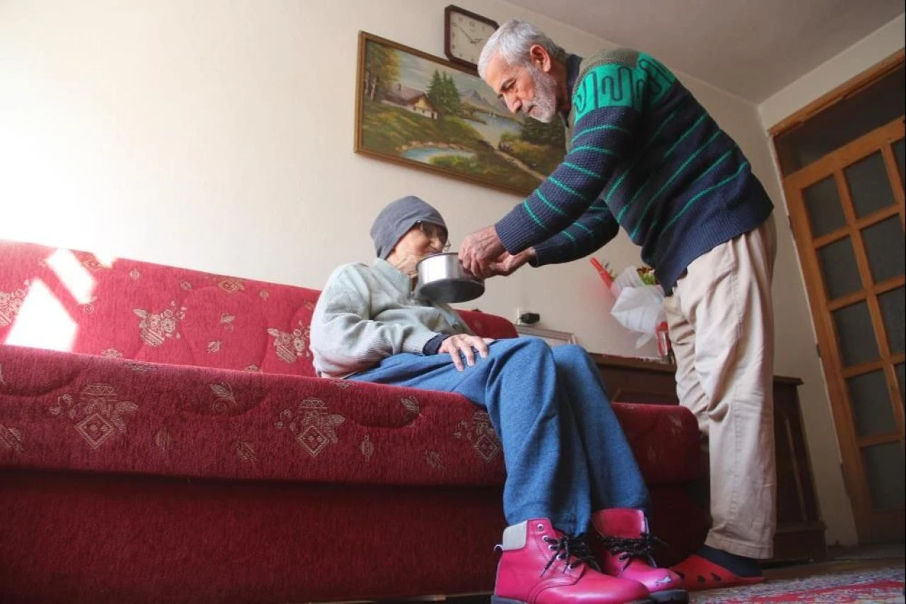 Bir asırlık Fatma nine: Yeniden doğsam aynı hayatı yaşamak isterdim