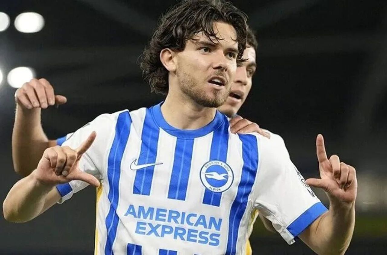 Ferdi Kadıoğlu'nun Liverpool-Brighton maçında ilk 11'de oynayıp oynamayacağı merak edildi - 2. Resim