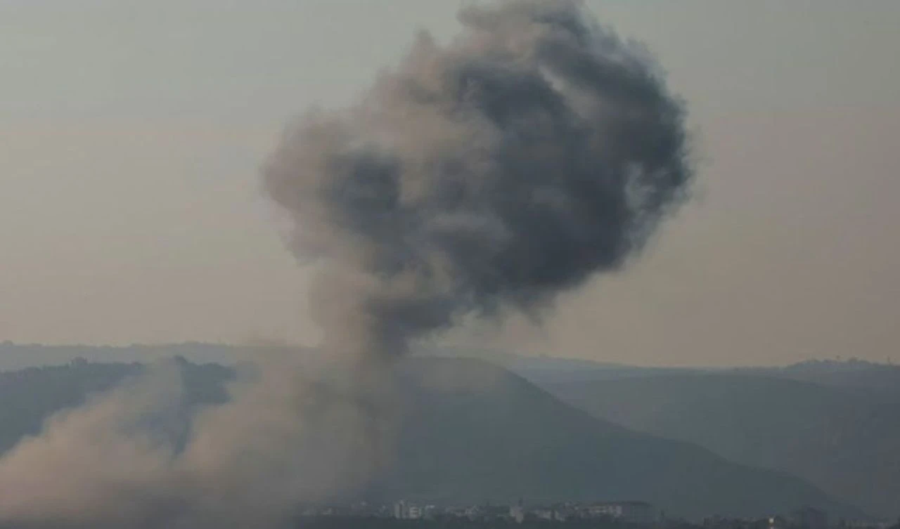 İsrail'in kuzeyine roket yağdı! Çok sayıda yaralı var - 1. Resim