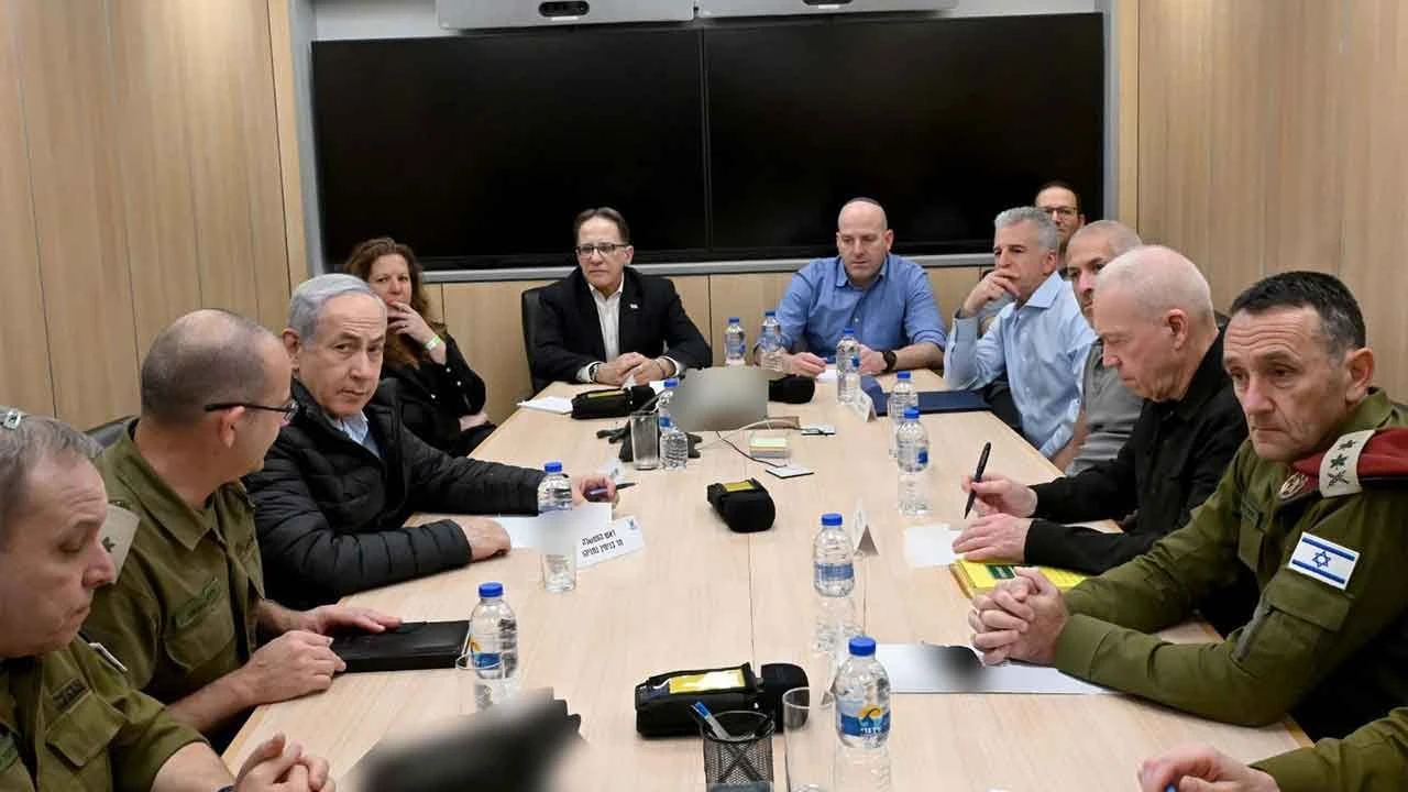 Netanyahu İsrail'in en büyük hedefini duyurdu: Gözümüzü o ülkeden ayırmıyoruz! - 1. Resim