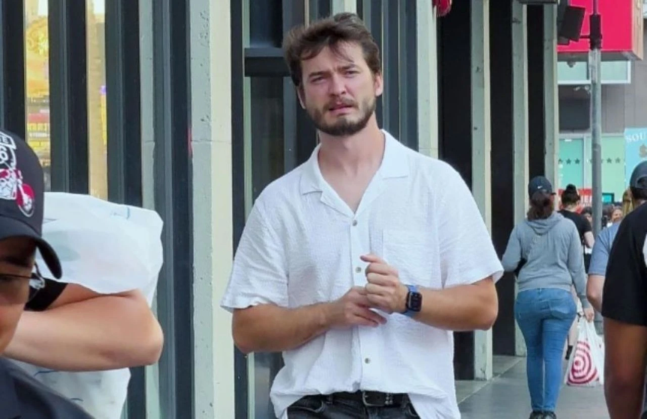 O Ses Türkiye'nin ilk şampiyonu Oğuz Berkay Fidan Türkiye'yi terk edip evlendi! Son hali ortaya çıktı - 4. Resim