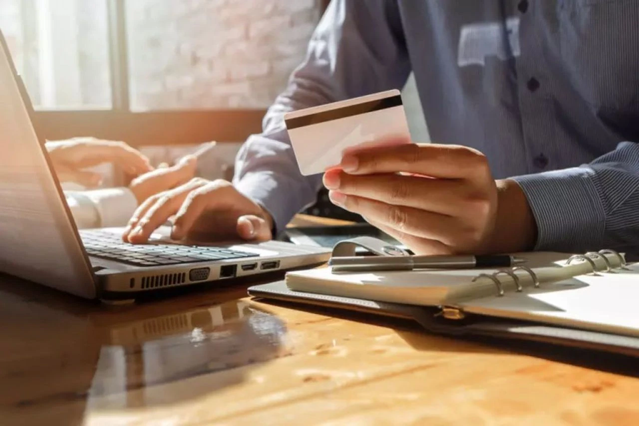 Sadakat kartında para biriktirenlere şok! Harcamayanın parası silinecek