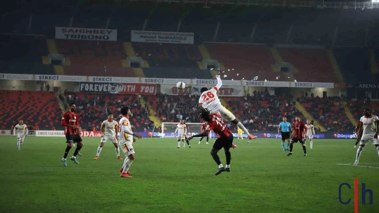 Belediye Başkanı Yılmaz'dan taraftarlara büyük jest! Tam bin 500 bilet