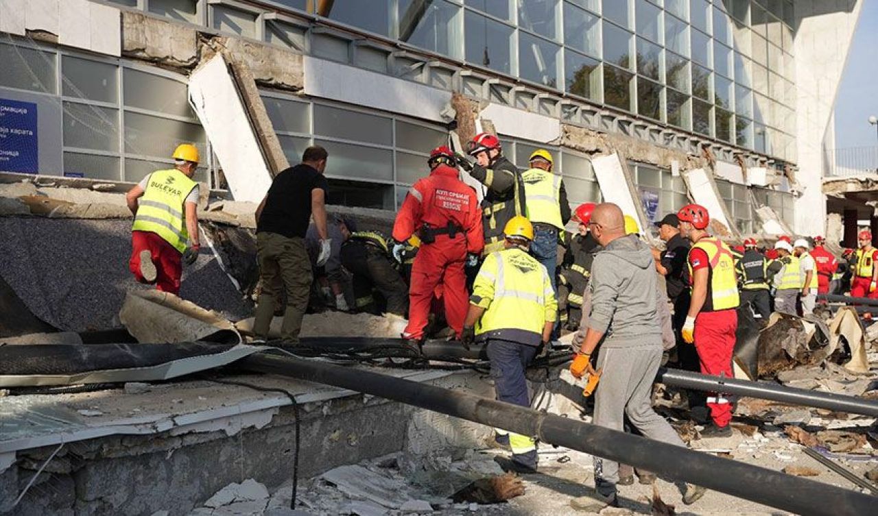 Tren istasyonunda akılalmaz facia! Çok sayıda ölü var - 3. Resim