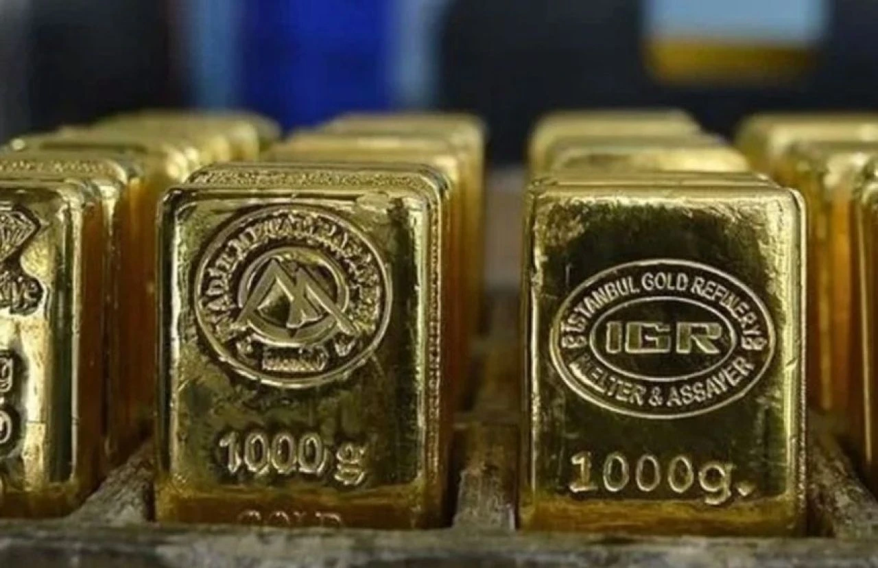 Altın fiyatı için çarpıcı tahmin! ABD devi tarih verdi: 3 bin dolara yükselecek - 1. Resim