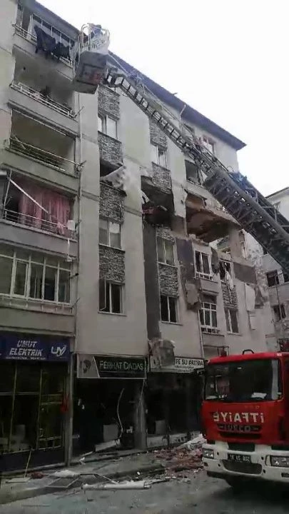 Çorum patlama sesiyle sarsıldı! Ölü ve yaralılar var - 1. Resim