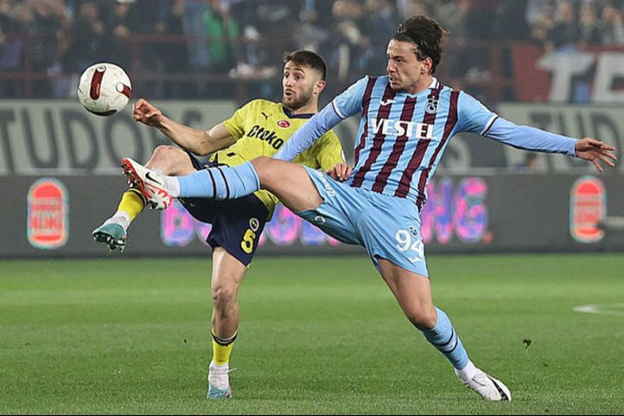 Fenerbahçe-Trabzonspor maçının muhtemel 11'leri! Oosterwolde oynamayacak - 1. Resim