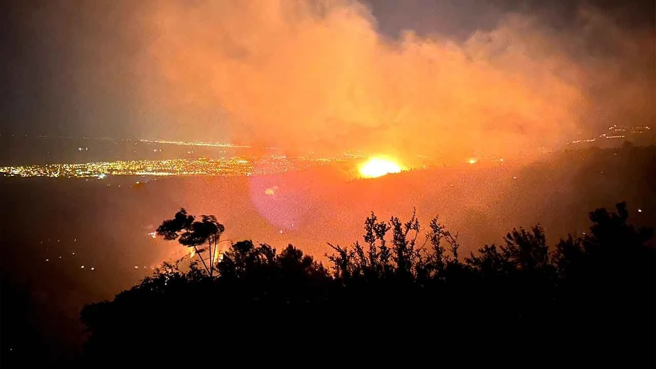 Hatay'daki orman yangınına müdahale sürüyor! Birçok ilden ekip sevk edildi - 2. Resim