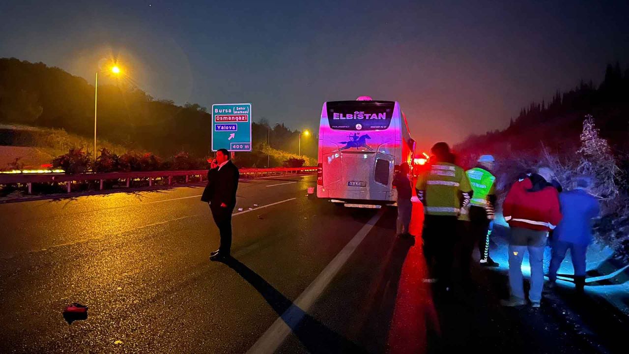 Otobanda facia: Yolun karşısına geçmek isterken canından oldu