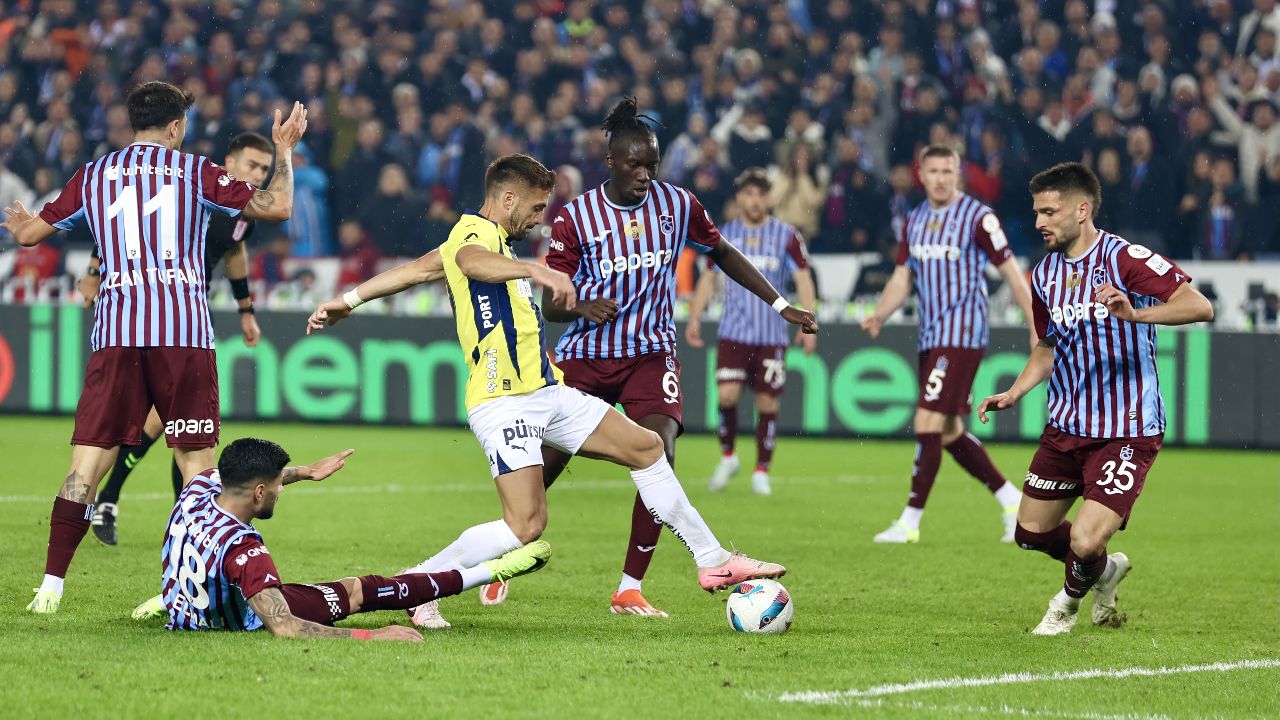 Trabzonspor ve Fenerbahçe&#039;den maç sonunda sosyal medyada &#039;BRAVO&#039; paylaşımları!