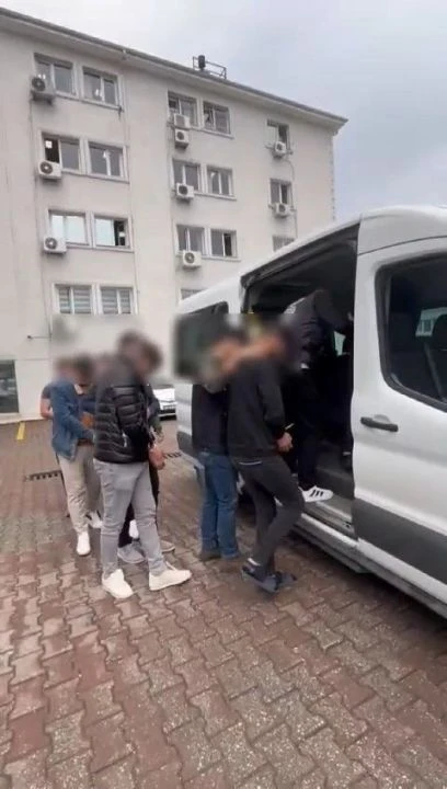 'Bungalov' çetelerine ağır darbe! 15 milyon TL'lik vurgun yaptılar - 1. Resim