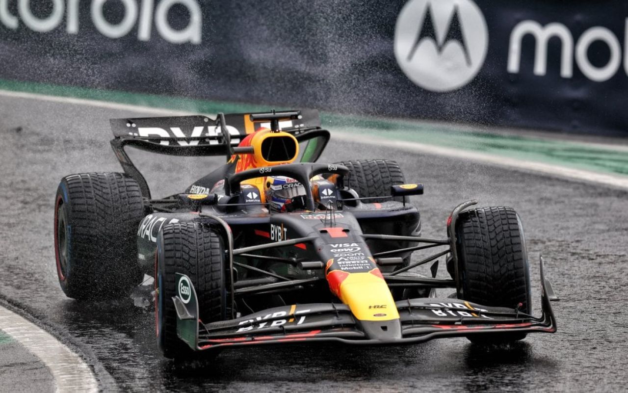 Formula 1 Brezilya GP’de damalı bayrağı ilk sırada Max Verstappen gördü - 2. Resim