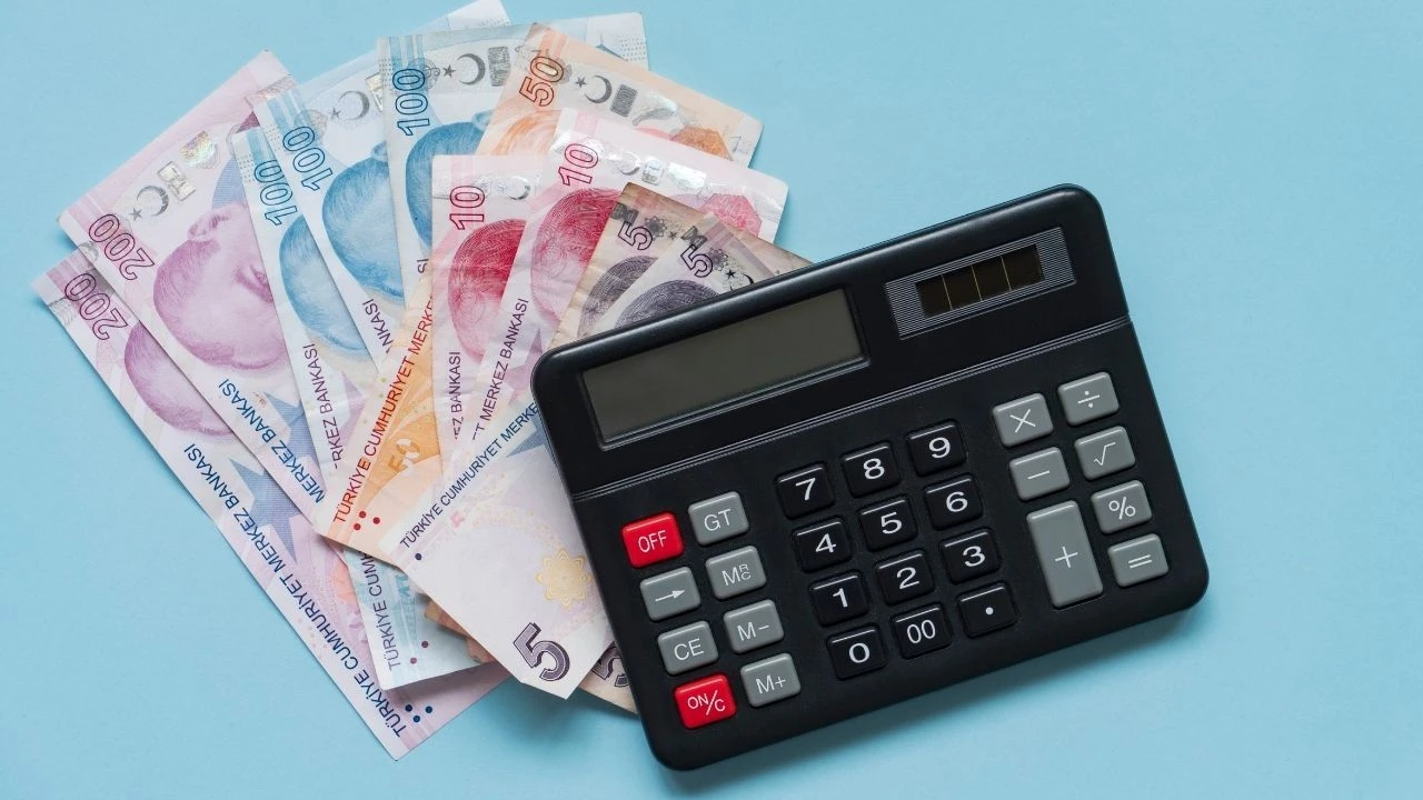 Sıfır faizli kredi veren bankalar güncellendi! Acil paraya ihtiyacı olan bankaya koşuyor - 7. Resim