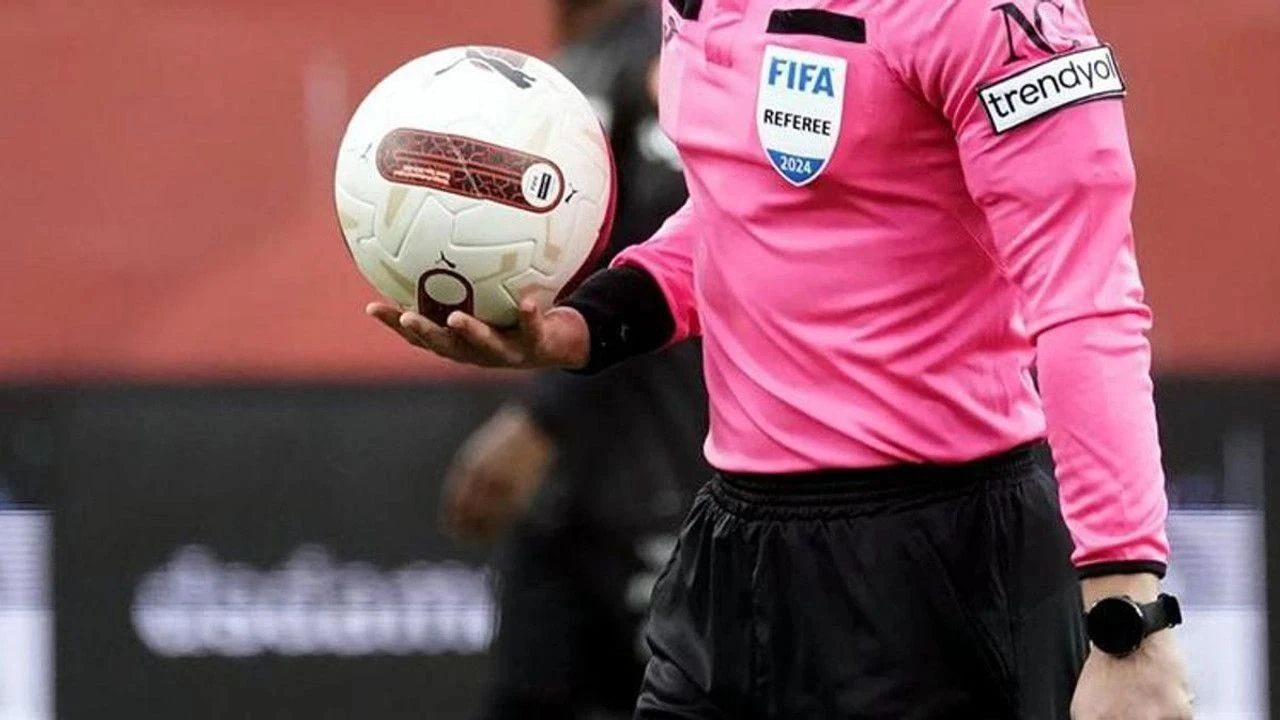 Yabancı hakem sistemi gündemde! TFF derbiden sonra toplanma kararı aldı - 3. Resim