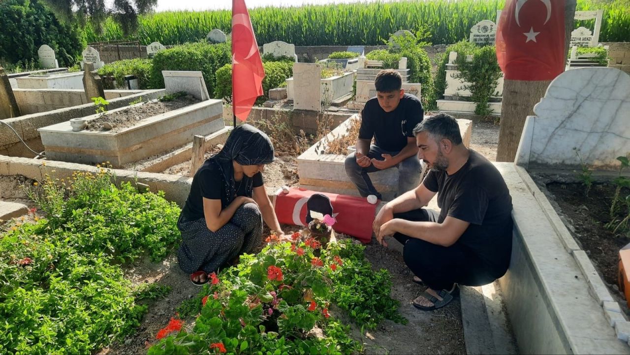 Aracında ölü bulunan polisin intihar etmediği ortaya çıktı! Genç kızın aileye attığı mesaj tüyler ürpertti - 1. Resim