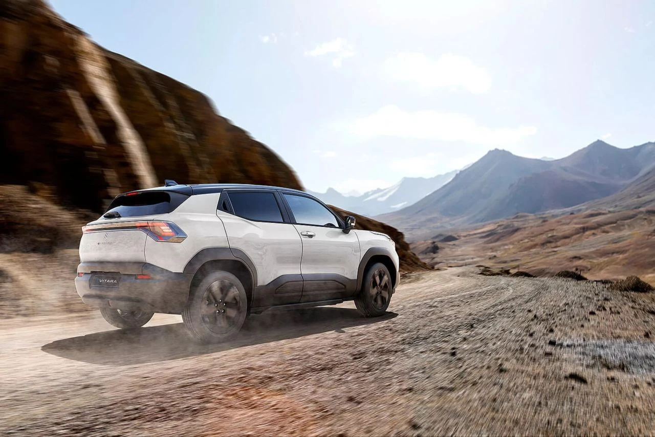 Elektrikli otomobil pazarına yeni oyuncu: Suzuki eVitara sahneye çıktı - 3. Resim