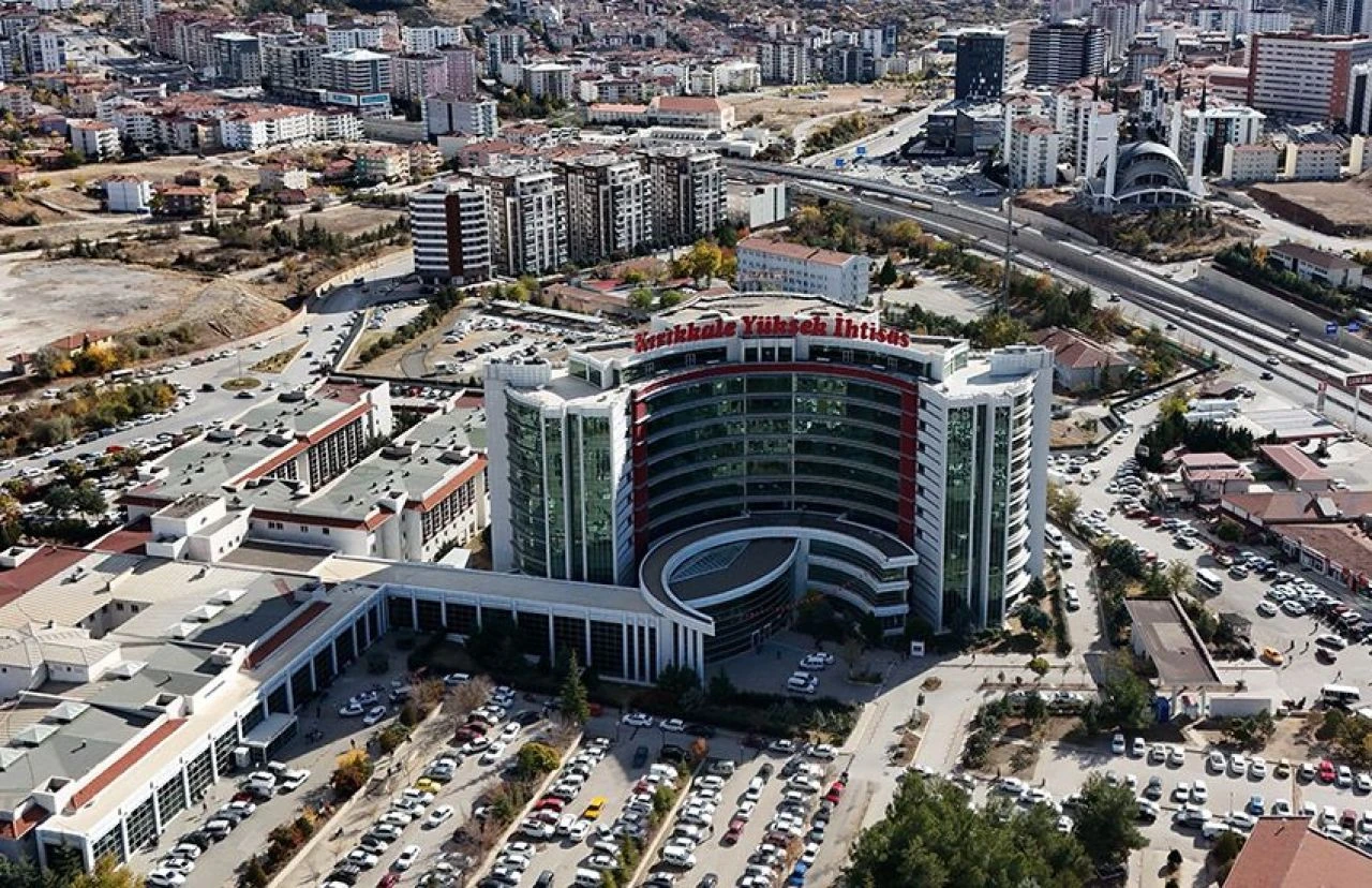 Kırıkkale'de bir hastanede 'sahte rapor' operasyonu: 10 gözaltı! Bir doktor firari - 1. Resim