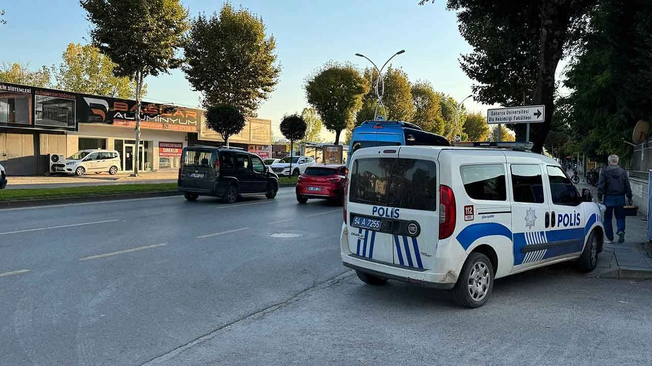 Korkunç kaza kamerada! Kaza yapıp kaçan sürücü 11 yaşındaki kız çocuğuna çarptı