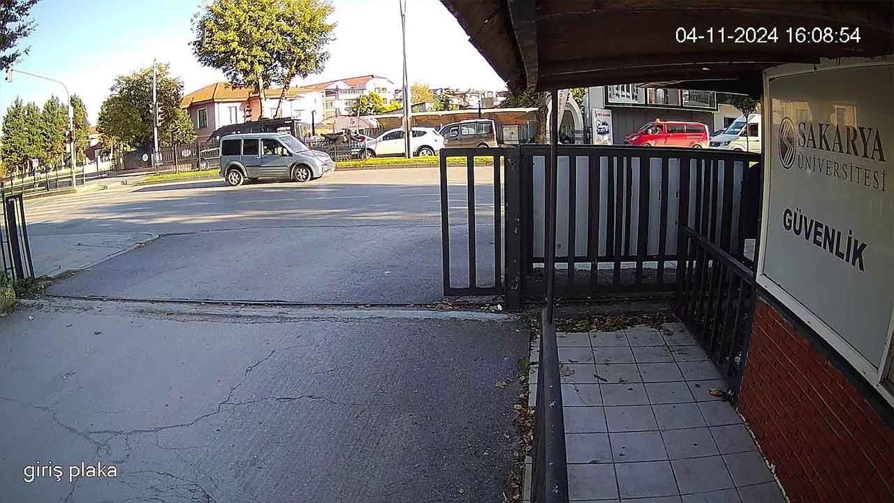 Korkunç kaza kamerada! Kaza yapıp kaçan sürücü 11 yaşındaki kız çocuğuna çarptı