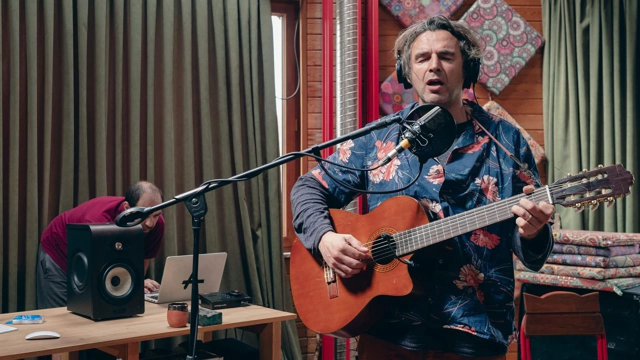 Türk rock müziğinin acı günü! İrfan Alış hayatını kaybetti, Bartu Küçükçağlayan duyurdu - 2. Resim