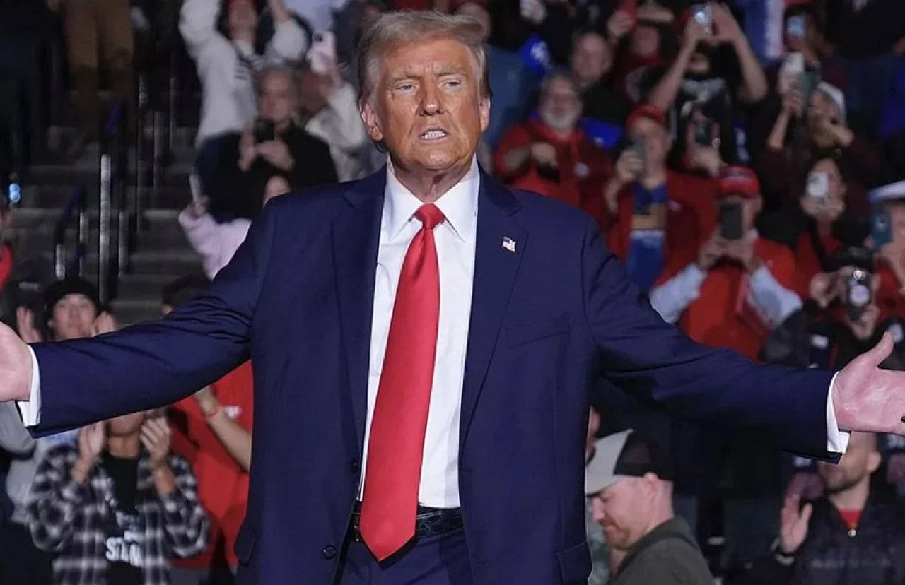 ABD ekonomisinde tehlike çanları! Trump’ın ilk büyük sınavı ‘borç’ olacak