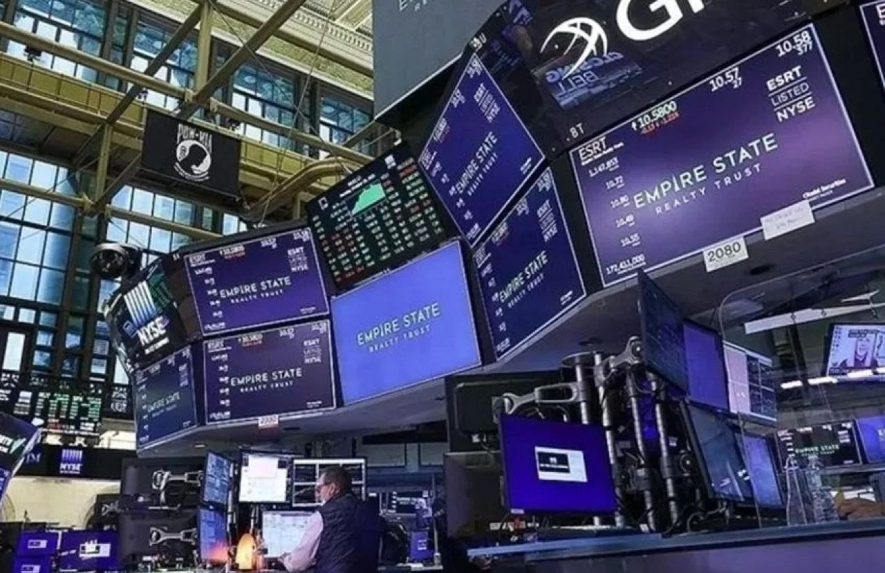 ABD ekonomisinde tehlike çanları! Trump’ın ilk büyük sınavı ‘borç’ olacak