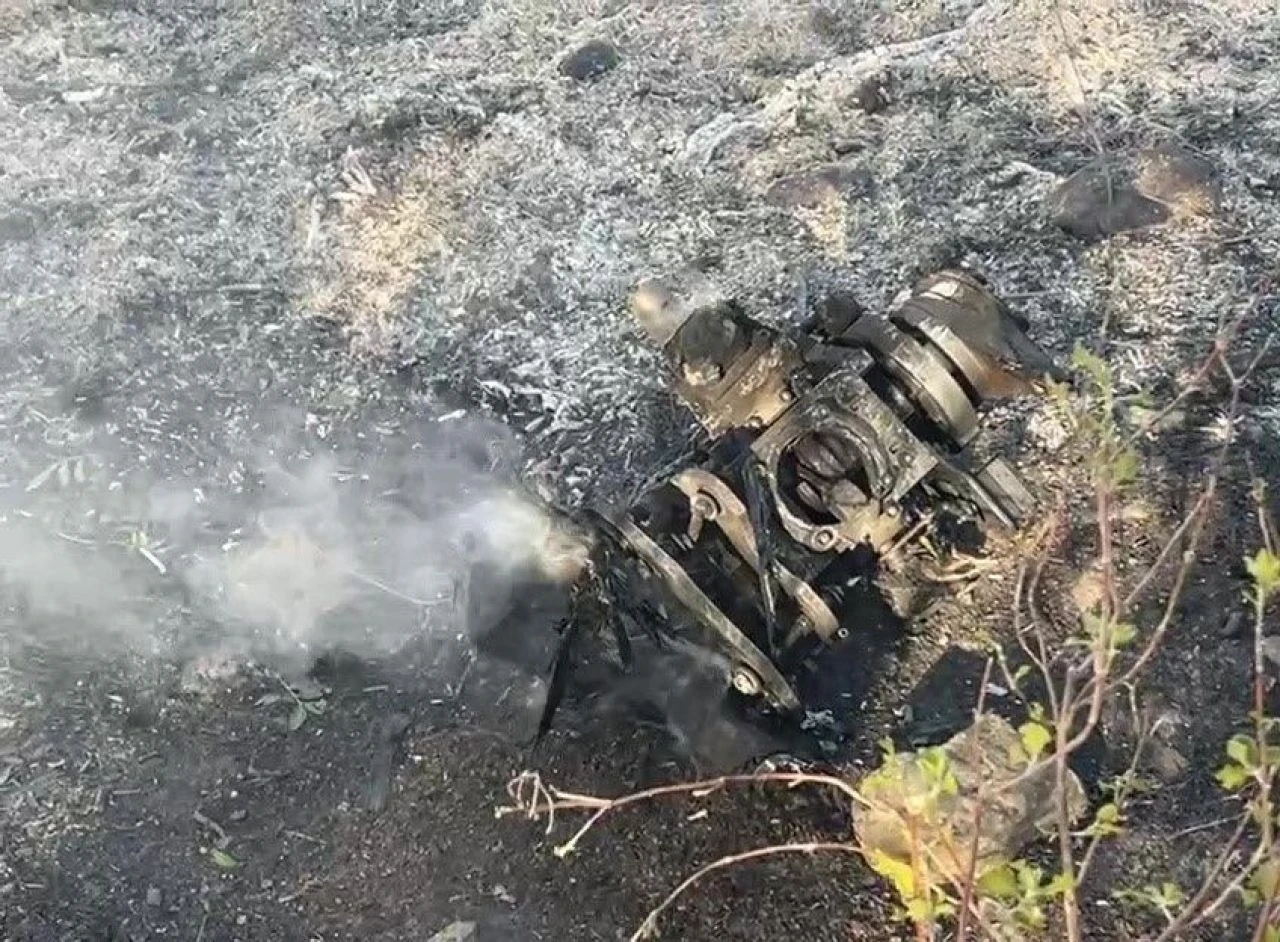 Antalya'da korku dolu anlar! Hava aracı ormanlık alana düşüp infilak etti