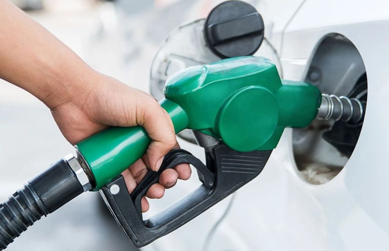 Petrol fiyatları ilk darbeyi yedi - 2. Resim