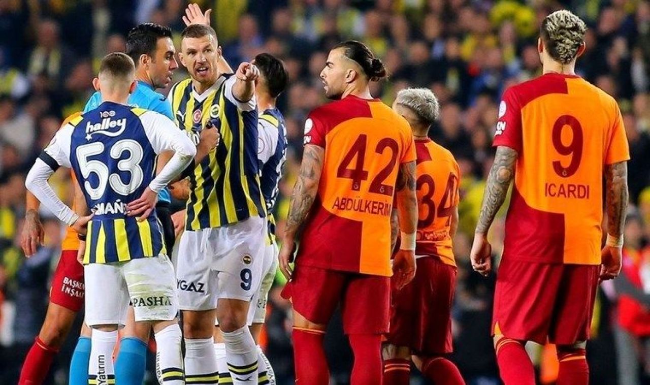 Fenerbahçe ile Galatasaray arasında yabancı hakem kavgası! Acun Ilıcalı ile İbrahim Hatipoğlu birbirine girdi - 1. Resim