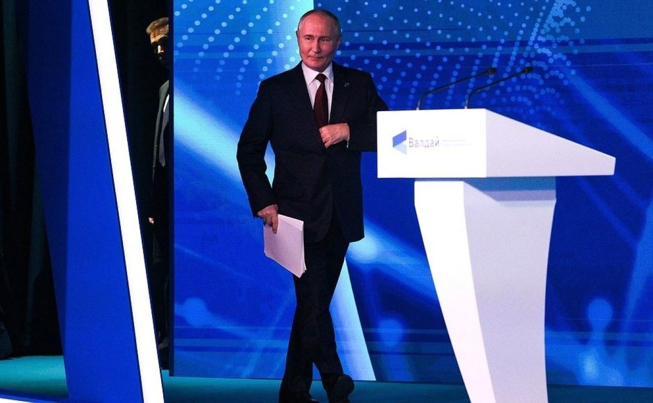 Rusya Devlet Başkanı Putin'den ABD Başkanı seçilen Trump'a tebrik: Ukrayna-Rusya savaşı bitecek mi?