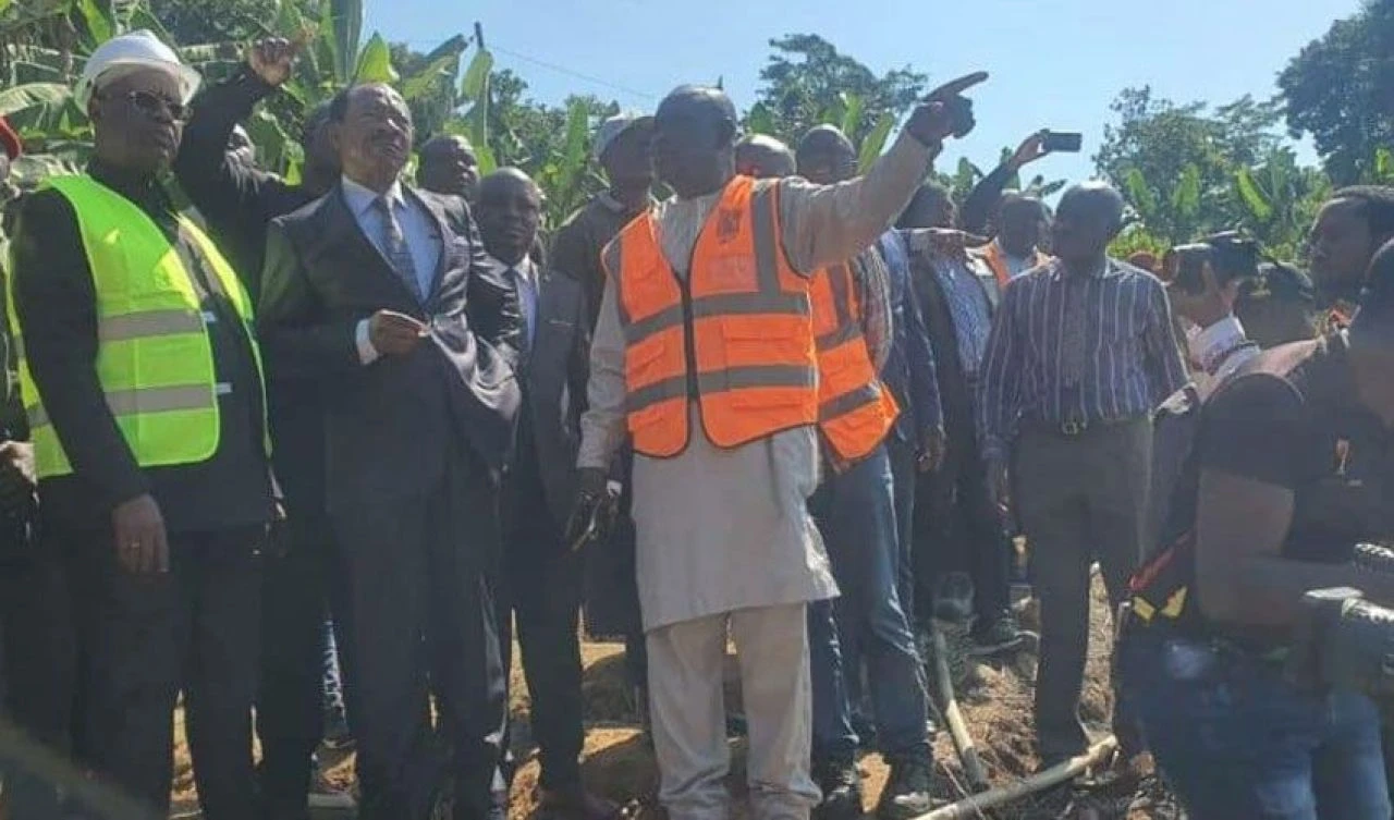 Yolcu otobüsleri toprak altında kaldı: Çok sayıda kişi hayatını kaybetti, onlarcasından haber alınamıyor
